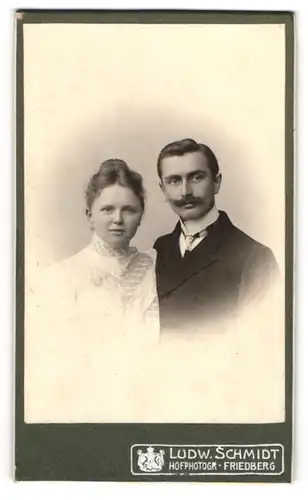 Fotografie Ludw. Schmidt, Friedberg i. Hessen, Herr P. Panzer mit seiner Frau