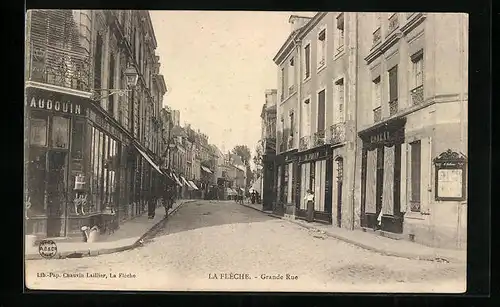 AK La Flèche, La Grande Rue