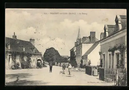 AK Nogent-sur-Loir, Le Bourg