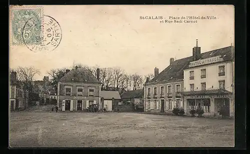 AK St-Calais, Place de l`Hotel-de-Ville et Rue Sadi Carnot