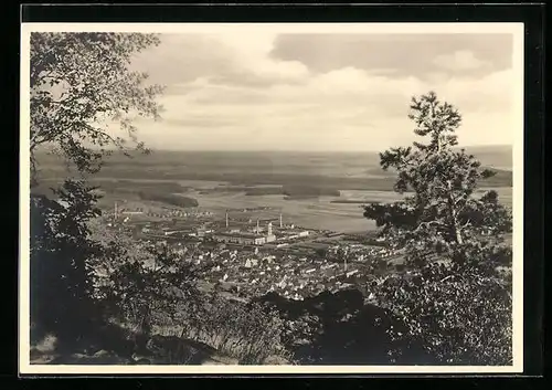 AK Singen /Baden, Blick vom Hohentwiel auf Stadt und MAGGI-Werke