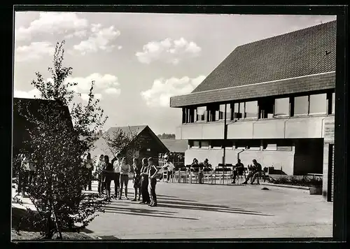 AK Winnenden, Ortspartie mit Passanten