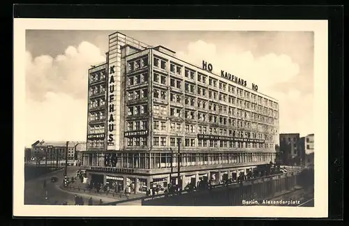 AK Berlin, Alexanderplatz mit HO-Kaufhaus