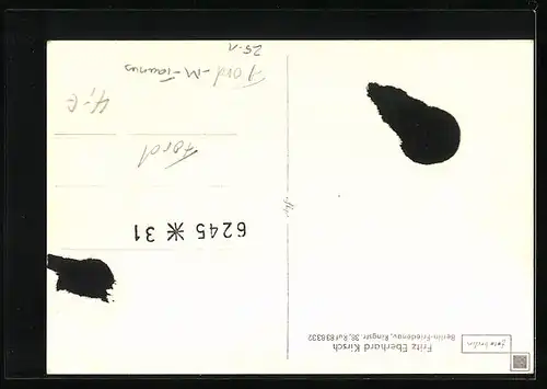 Foto-AK Ford-G 13 und zwei junge Damen vor einer Kirche