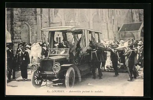 AK Lourdes, Automobiles portant les malades, Auto