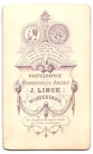 Fotografie J. Linck, Winterthur, Junges Paar in modischer Kleidung