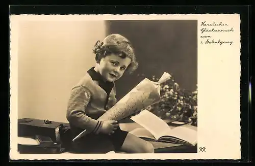 AK Glückliches Kind zum Schulanfang