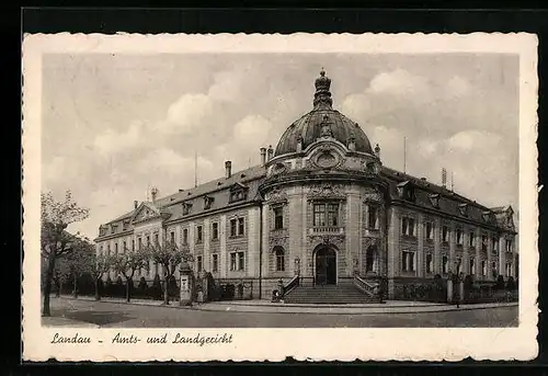 AK Landau, Amts- und Landgericht, Strassenansicht