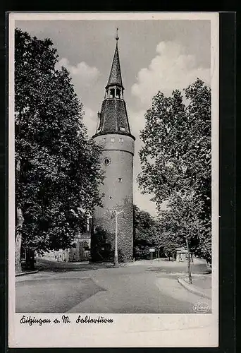 AK Kitzingen a. M., Strassenpartie mit Falterturm