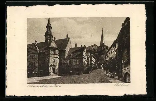 AK Blankenburg a. Harz, Strassenpartie mit Rathaus
