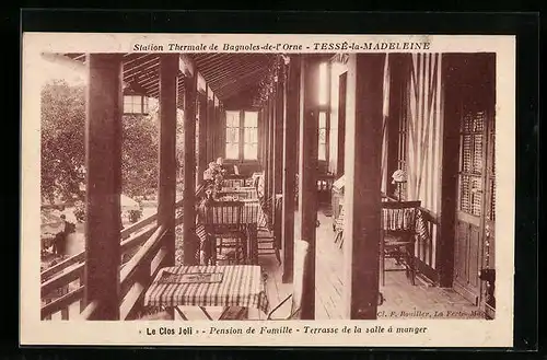 AK Tessé-la-Madeleine, Le Clos Joli - Pension de Famille, Terrasse de la salle a manger