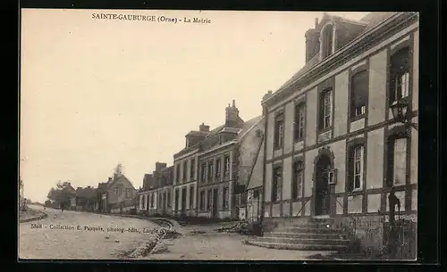 AK Sainte-Gauburge, La Mairie