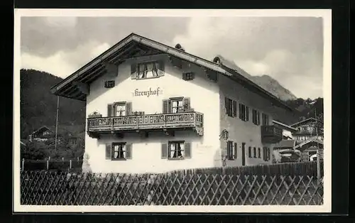 AK Mittenwald, Hotel Haus Kreuzhof mit Wetterstein