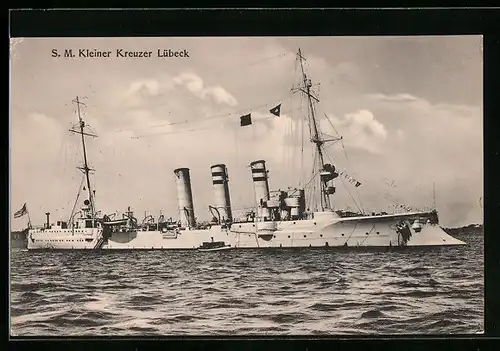 AK S.M. Kleiner Kreuzer Lübeck bereit zum Auslaufen