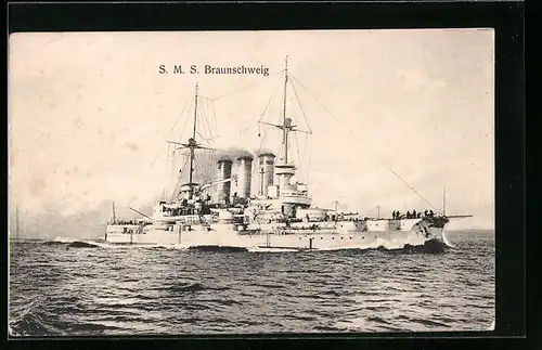 AK Kriegsschiff SMS Braunschweig in Fahrt