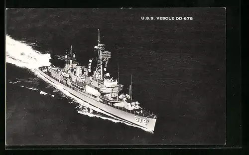 AK USS Vesole DD-878, Kriegsschiff