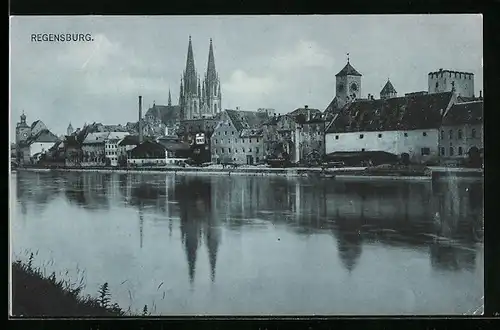 AK Regensburg, Flusspartie mit Dom