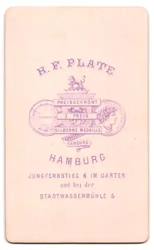 Fotografie H. F. Plate, Hamburg, Herr im Anzug mit Vollbart