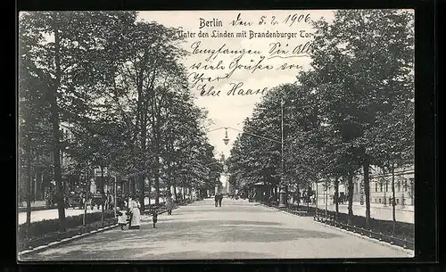 AK Berlin, Strasse Unter den Linden mit Brandenburger Tor