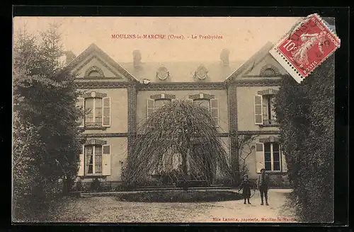 AK Moulins-la-Marche, Le Presbytère