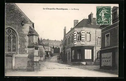 AK La Chapelle-Montligeon, Le Bourg