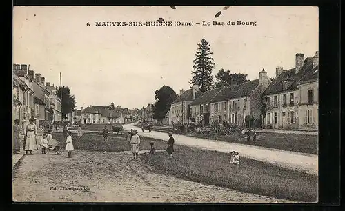 AK Mauves-sur-Huisne, Le Bas du Bourg