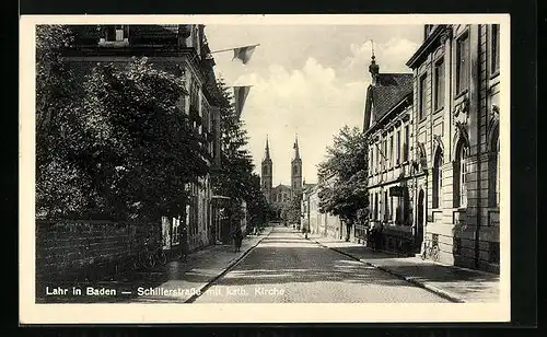 AK Lahr in Baden, Schillerstrasse mit katholischer Kirche