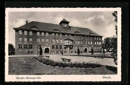 AK Berlin-Borsigwalde, Schule