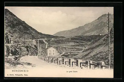 AK Moncenisio, La gran Scala