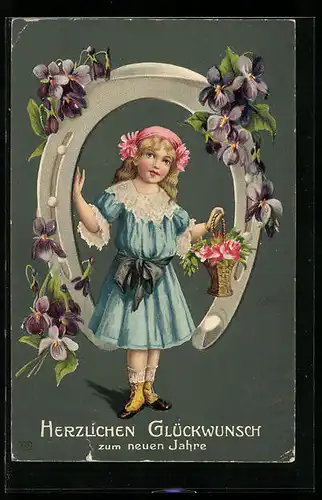 AK Mädchen unter veilchengeschmücktem Hufeisen
