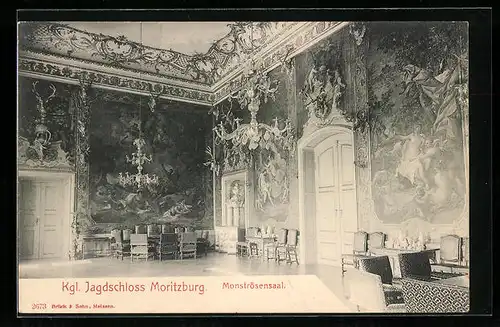 AK Königliches Jagdschloss Moritzburg, Monströsensaal, Innenansicht