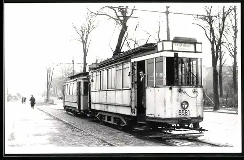 Fotografie Lossberger, Berlin, Strassenbahn-Triebwagen Nr. 5581 Richtung Malchower Schleuse