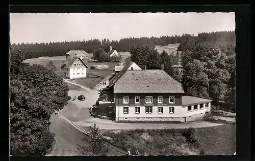 AK Thurner, Ortspartie mit Gästehaus