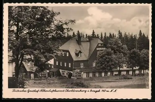 AK Oberbärenburg i. Erzgeb., Fritzsches Gasthof im Sommer