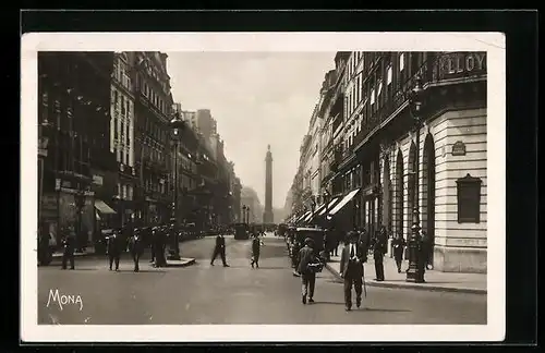 AK Paris, La rue de la Paix, Au fond, la Colonne Vendôme