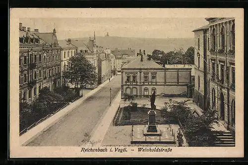 AK Reichenbach i. Vogtl., Weinholdstrasse mit Häusern