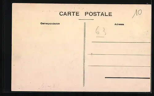 AK La Tour-d`Auvergne, Ruines du Chateau