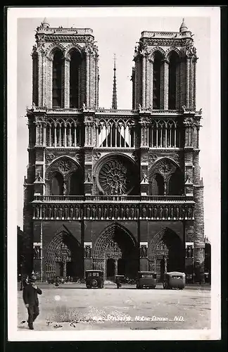 AK Paris, Cathédrale Notre-Dame, Ansicht von vorne