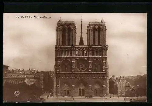 AK Paris, Cathédrale Notre-Dame, Blick von vorne