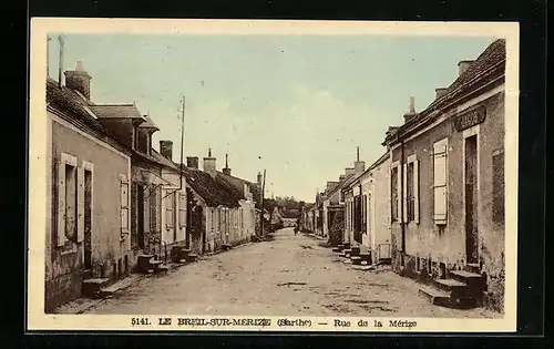 AK Le Breil-sur-Mérize, Rue de la Mérize