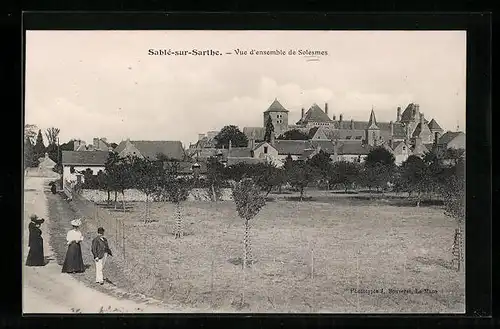 AK Solesmes, Vue d`ensemble de village