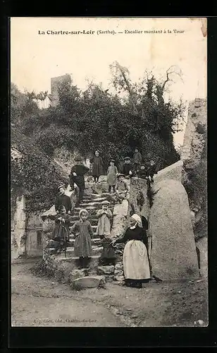 AK La Chartre-sur-Loir, Escalier montant à la Tour