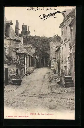 AK Sablé, la Rue du Chateau