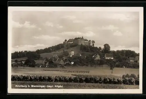 AK Kronburg b. Memmingen, Gesamtansicht mit Schloss