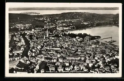 AK Konstanz a. Bodensee, Ortsansicht mit Rheinausfluss