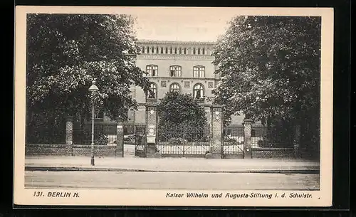 AK Berlin, Kaiser Wilhelm und Augusta-Stiftung, Schulstrasse