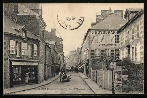 AK La Ferté-Macé, La Rue d`Hautevie