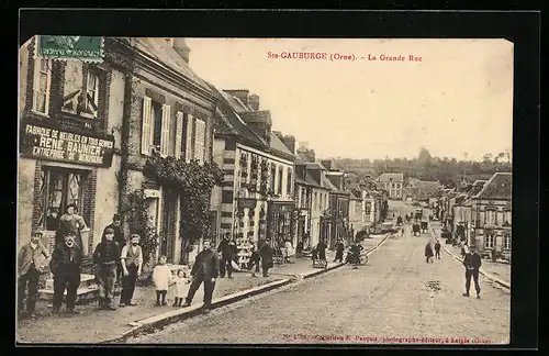 AK Ste-Gauburge, La Grande Rue