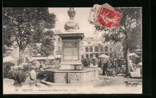 AK Vienne, Fontaine de l`Hotel de Ville