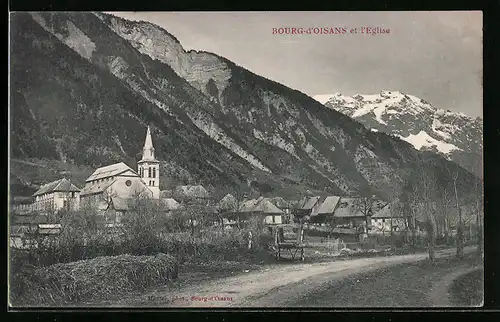 AK Bourg-d`Oisans, Le Village et l`Eglise